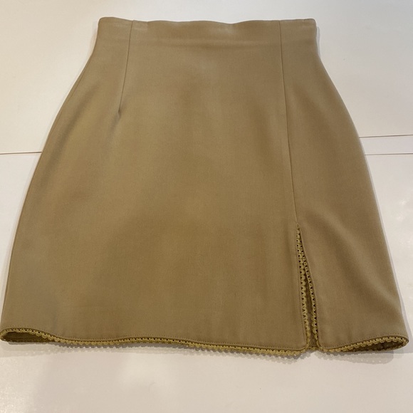 VERTIGO PARIS MADE IN FRANCE FITTED HIGH SLIT SKIRT - Picture 10 of 10